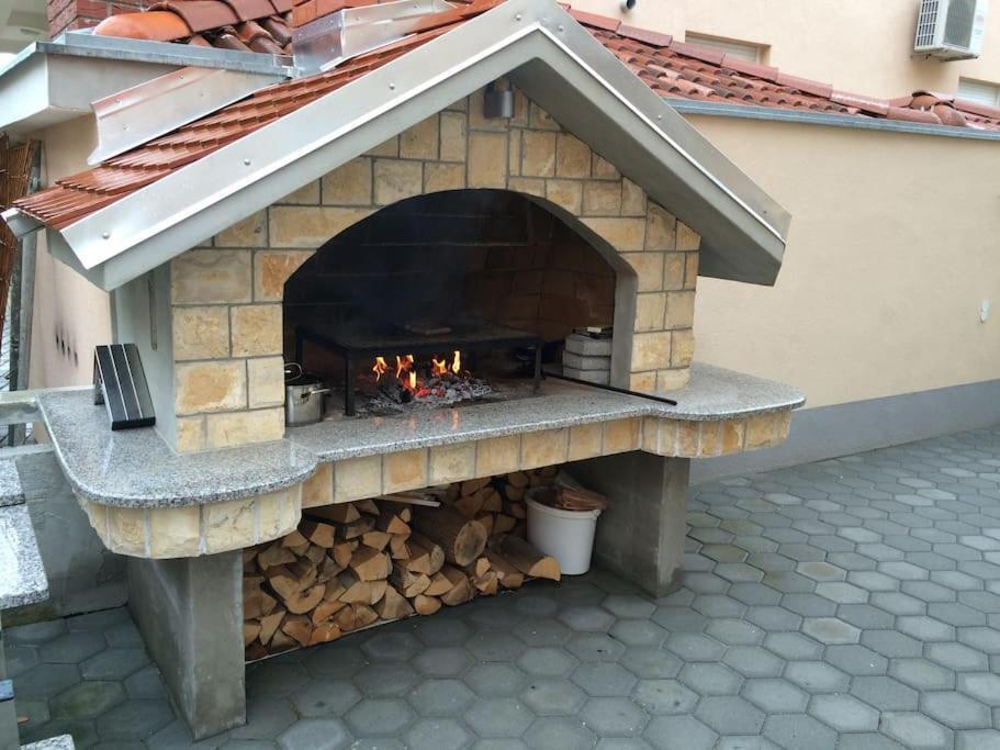 Apartments Babic Sukošan 外观 照片